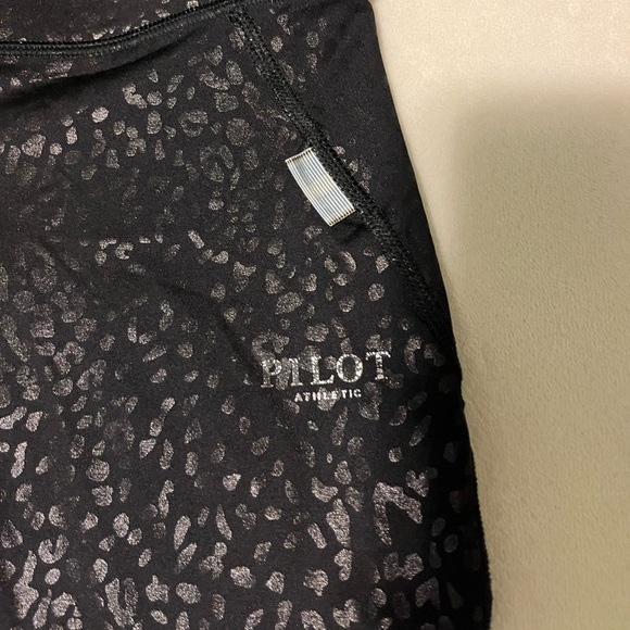 Black Cheetah Leggings - Picture 4 of 5